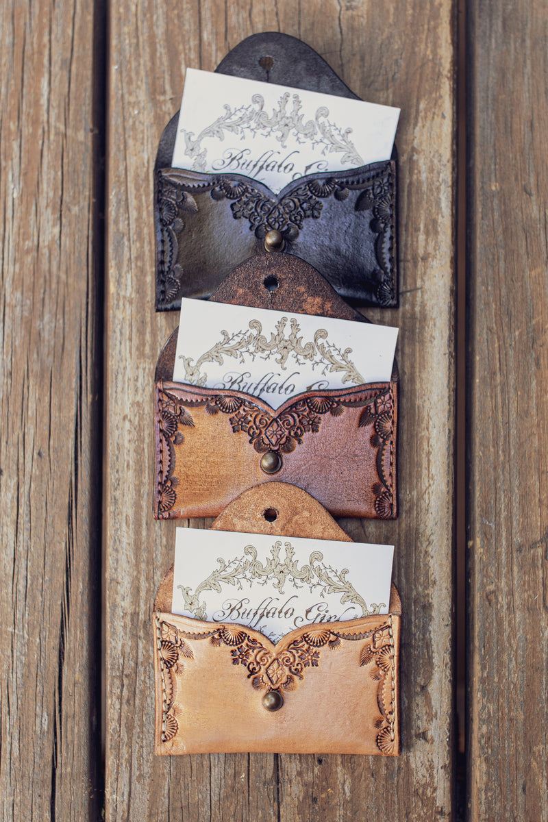 buffalo_girl_card_in_tooled_leather_wallets